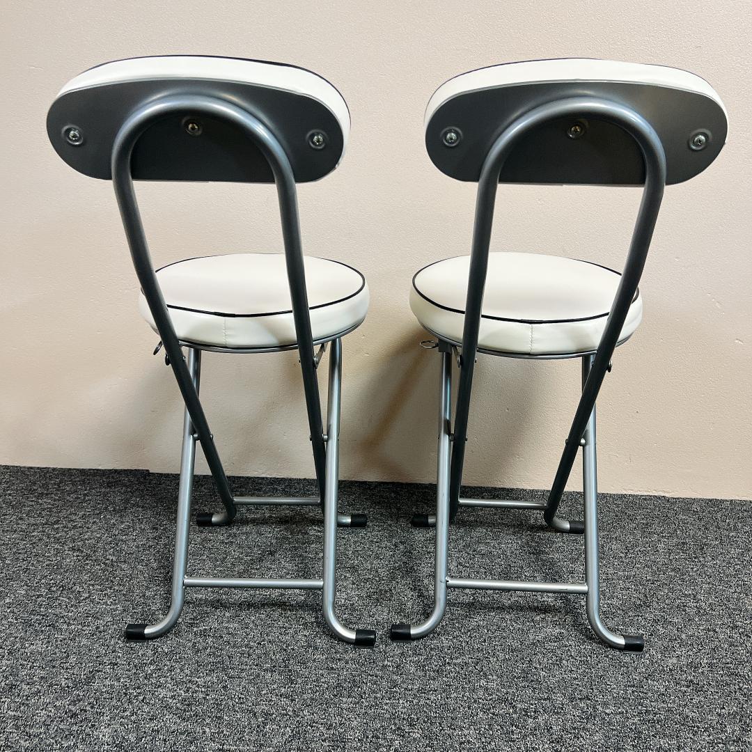 ホワイト 折りたたみ目立った傷や汚れなし