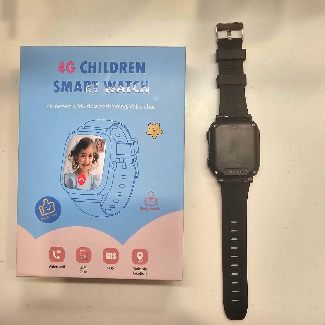 キッズGPS付きスマートウォッチ　新品未使用　位置情報分かる