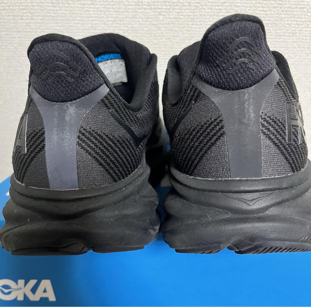 HOKA スニーカー　クリフトン9 靴