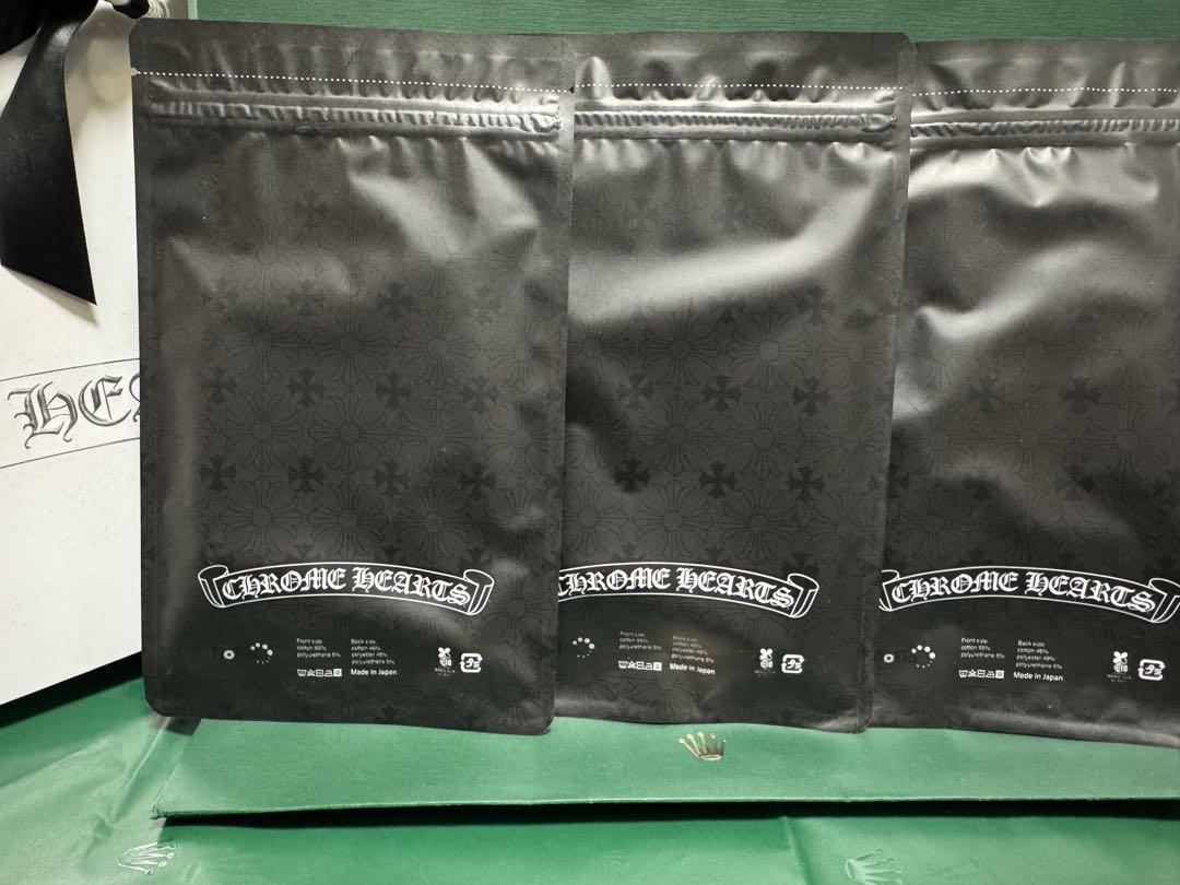 CHROME HEARTS ブラック
