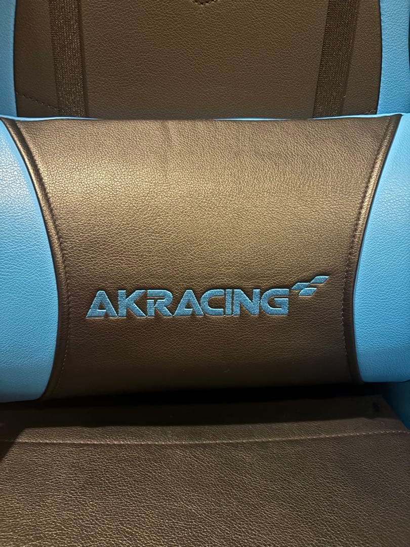 青 黒AKRacing