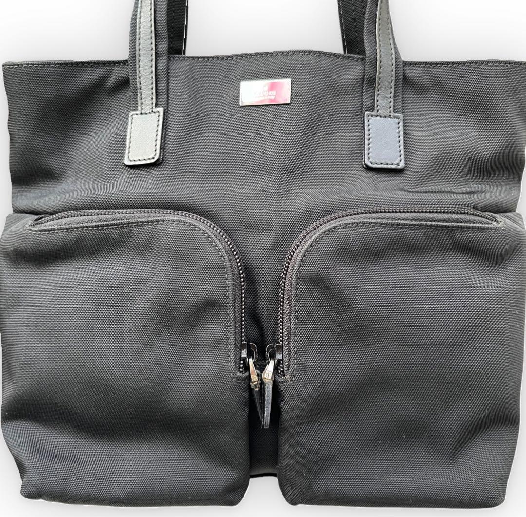 美品 GUCCI ハンドバッグ ブラック シンプル キャンバス シルバーロゴ