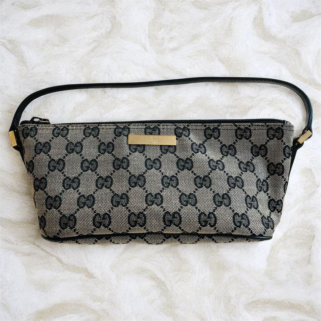 GUCCI GGキャンバス アクセサリーポーチ ハンドバッグ ポーチ グッチ