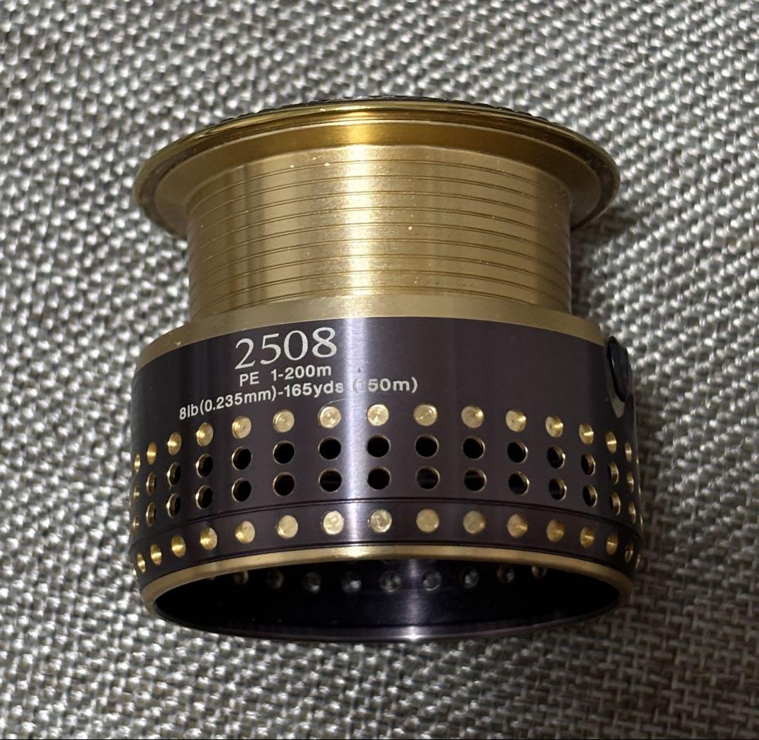 【DAIWA】イグジスト 50th 2508純正スプール