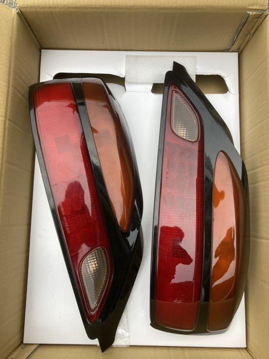 S15 シルビア 純正 ノーマル テールランプ ライト レンズ 右