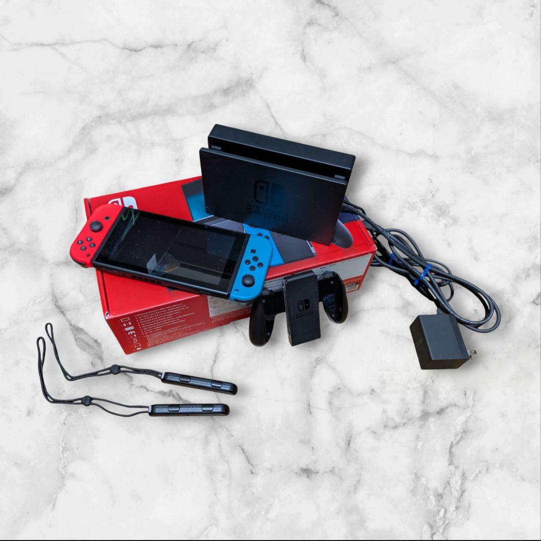 ✨Nintendo　Switch✨本体　ネオンブルー　ネオンレッド