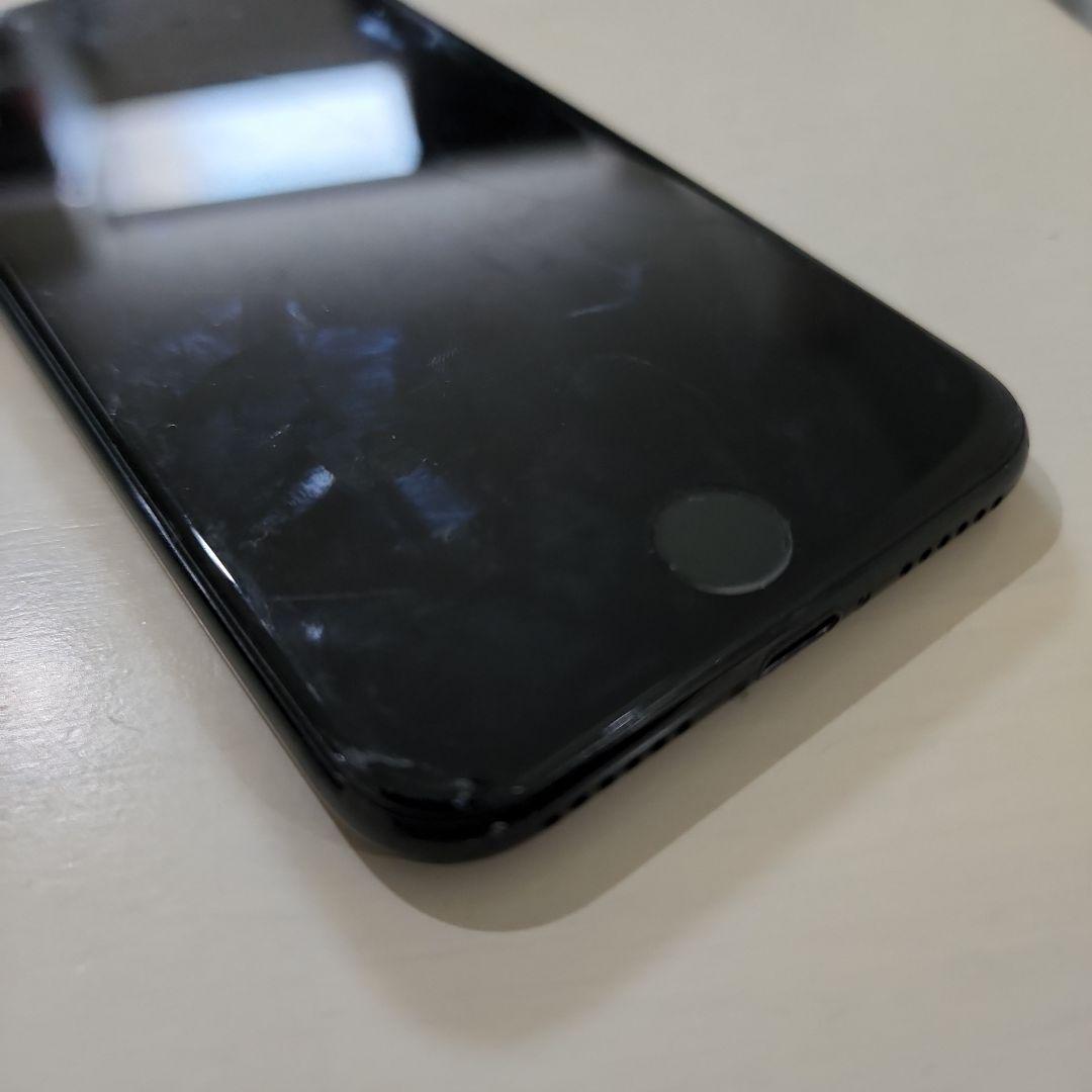 iPhone7 128gb　中古　画面ひび割れ　背面傷あり