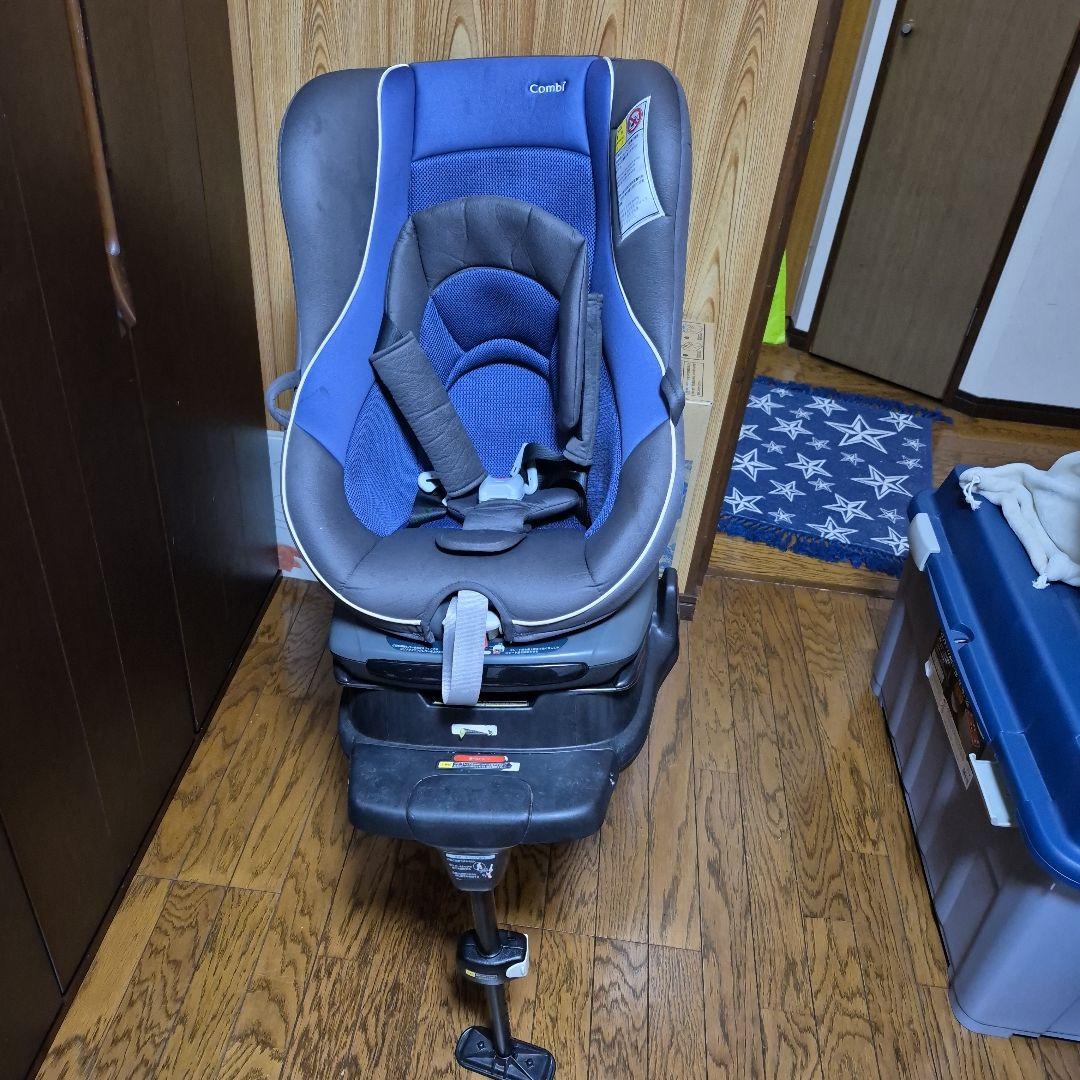 コンビ　チャイルドシート