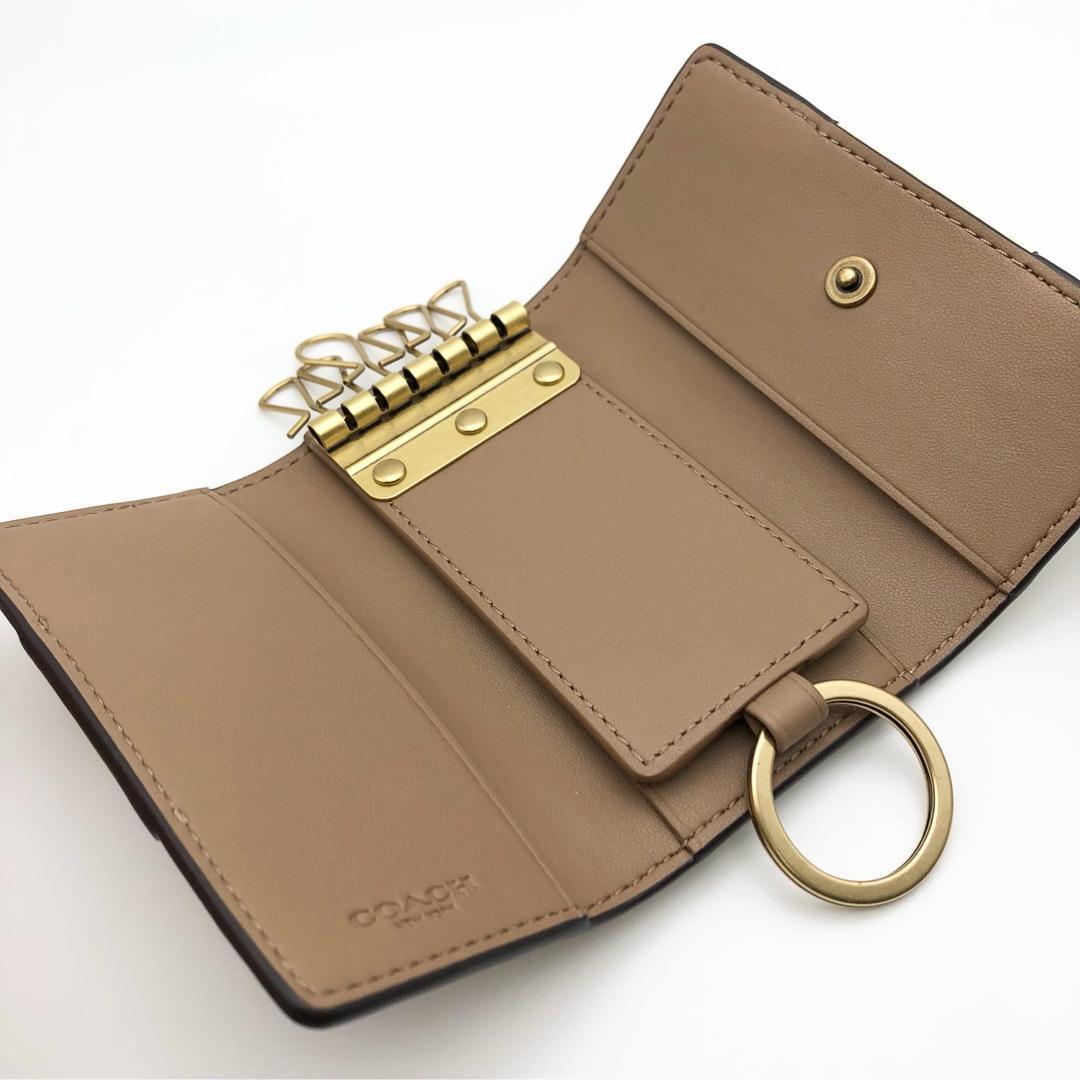 ✨新品✨COACH 6リング キーケース ホース キャリッジ チョーク