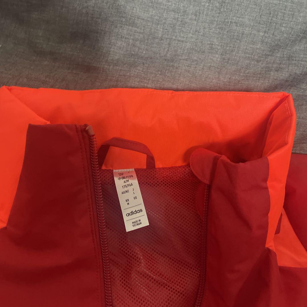 adidasウィンドブレーカー 2XL サッカー　日本代表着用モデル　値下げ可能