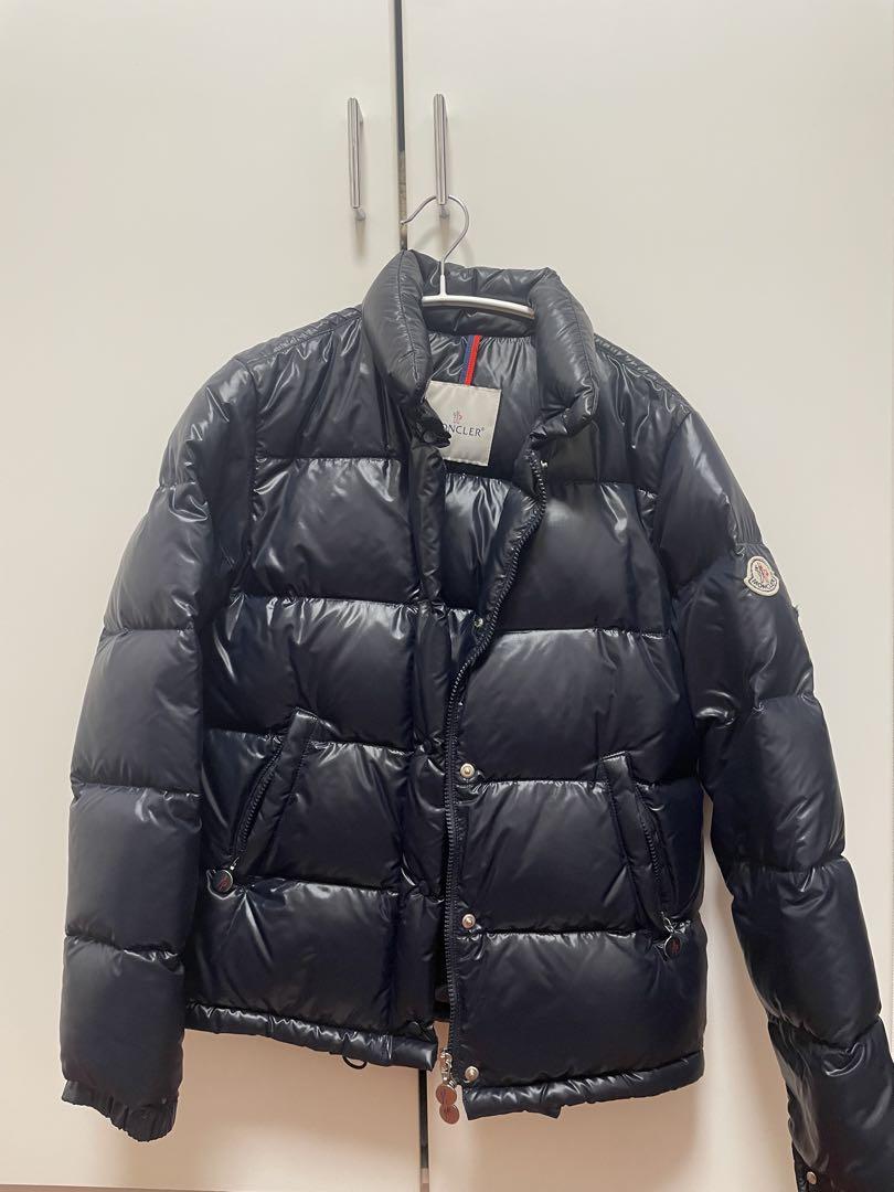 MONCLER ネイビー ダウンジャケット