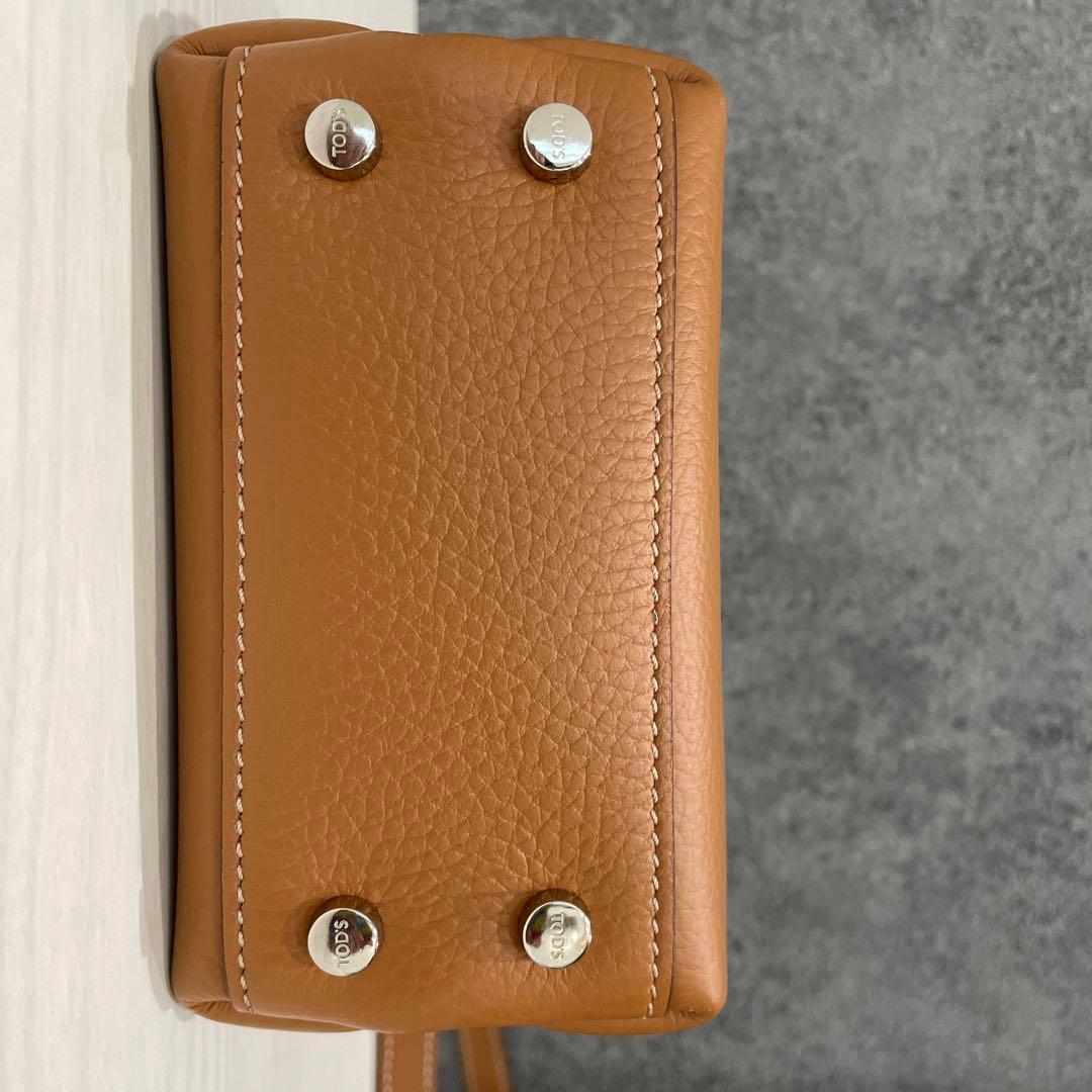 TOD'S トッズ バッグ BAG レザーマイクロバッグ 鞄