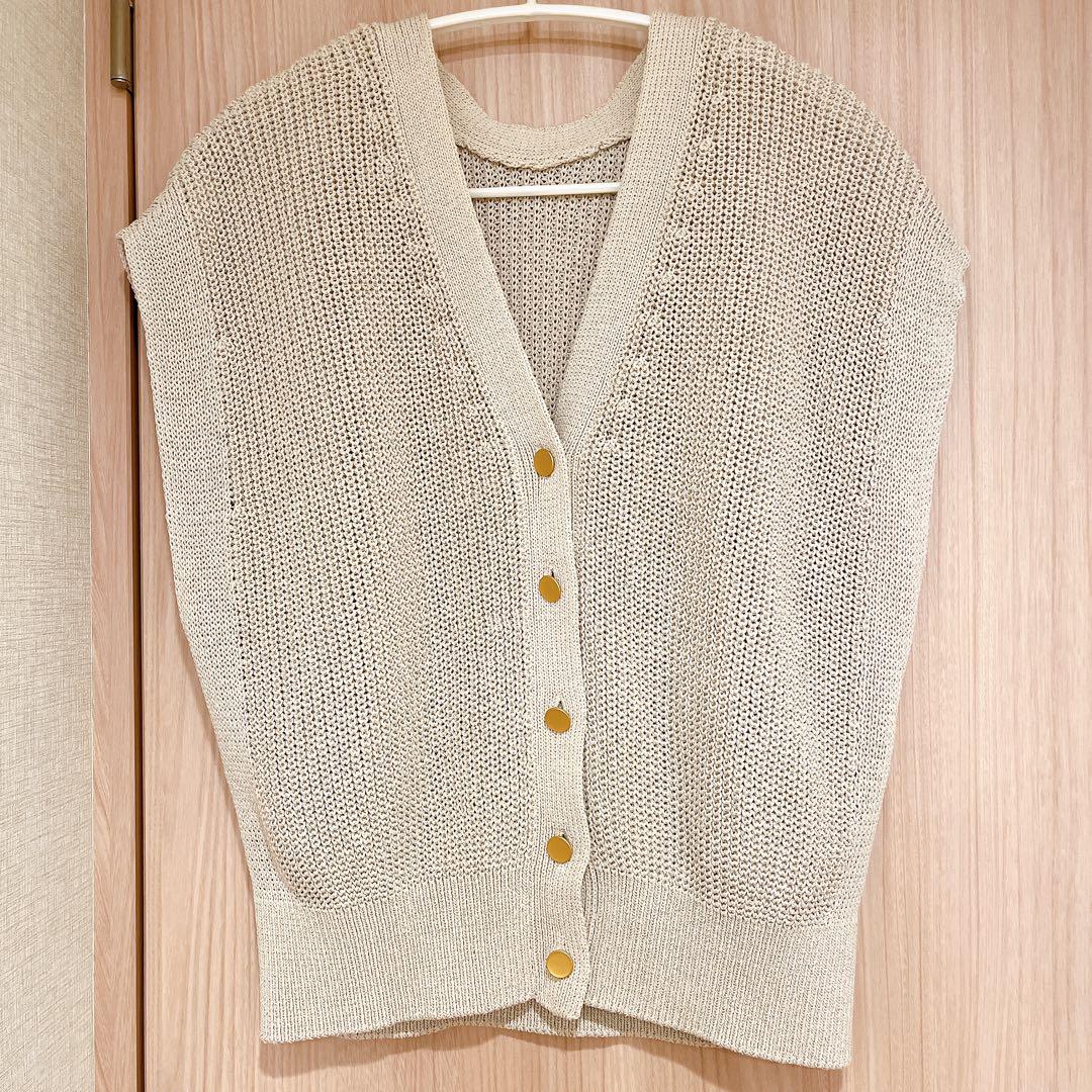 お値下げ 着用1回 美品 NOBLE ペーパーヤーンベスト お値下げ 着用1回 美品 NOBLE ペーパーヤーンベスト - メルカリ