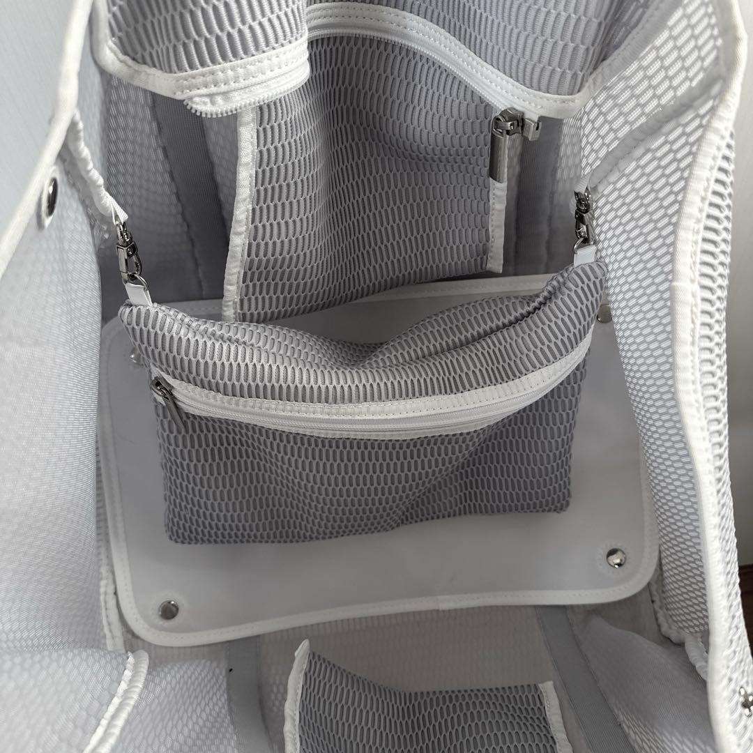 【美品】qbag pari マザーズバッグ　人気色
