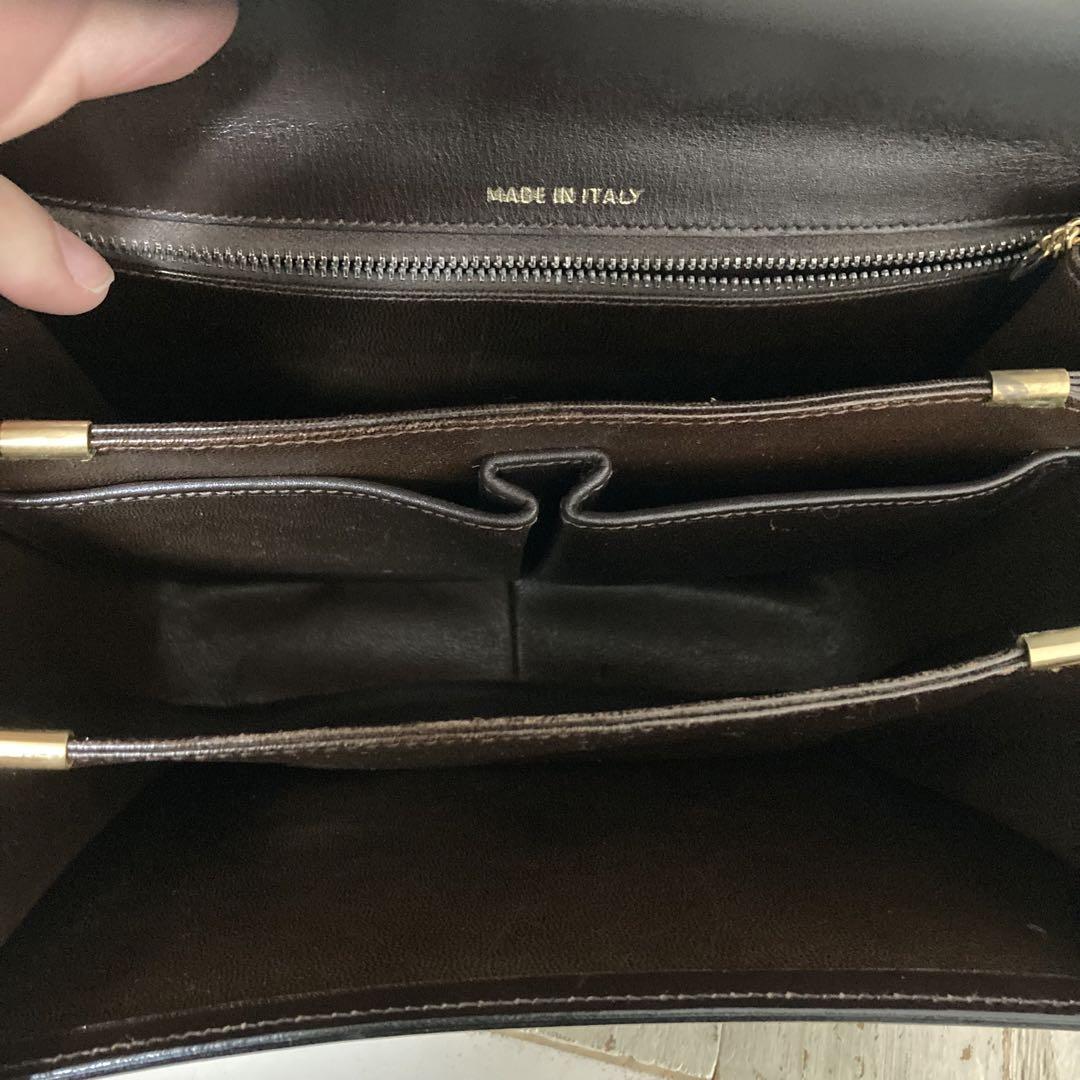 Celine セリーヌ ショルダーバッグ 馬車金具 レザー