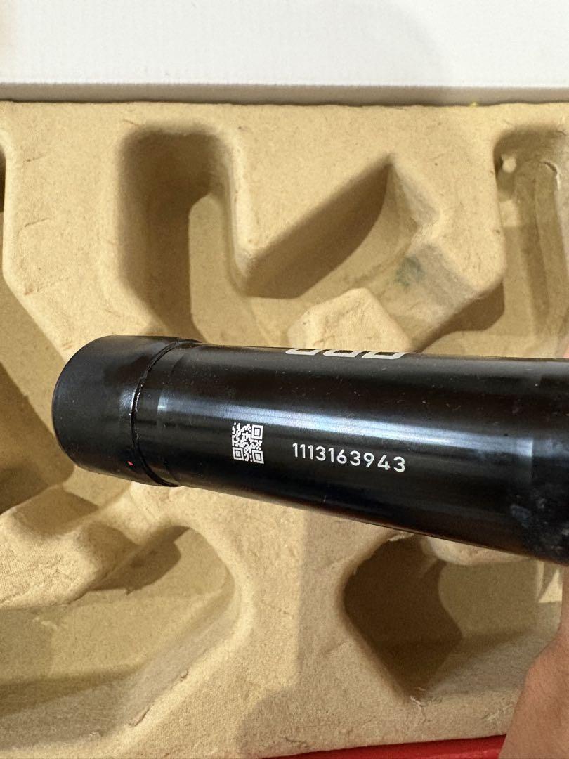 スラム Rival AXS レフトクランク　パワーメーターDUB 172.5mm
