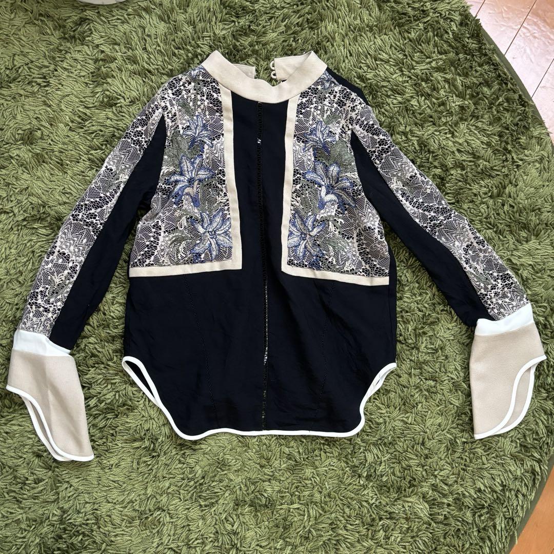 UNITED TOKYO プレストフラワーエンブロイダリーブラウス 2020AW 画像5