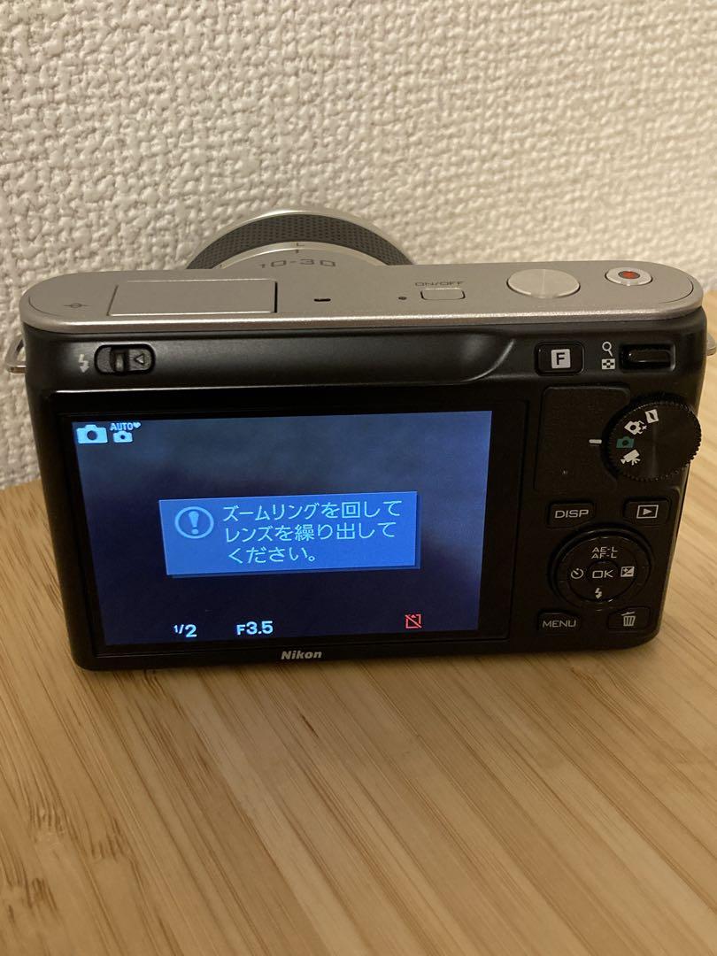 Nikon 1 J1 ミラーレス シルバー 10-30mm レンズキット