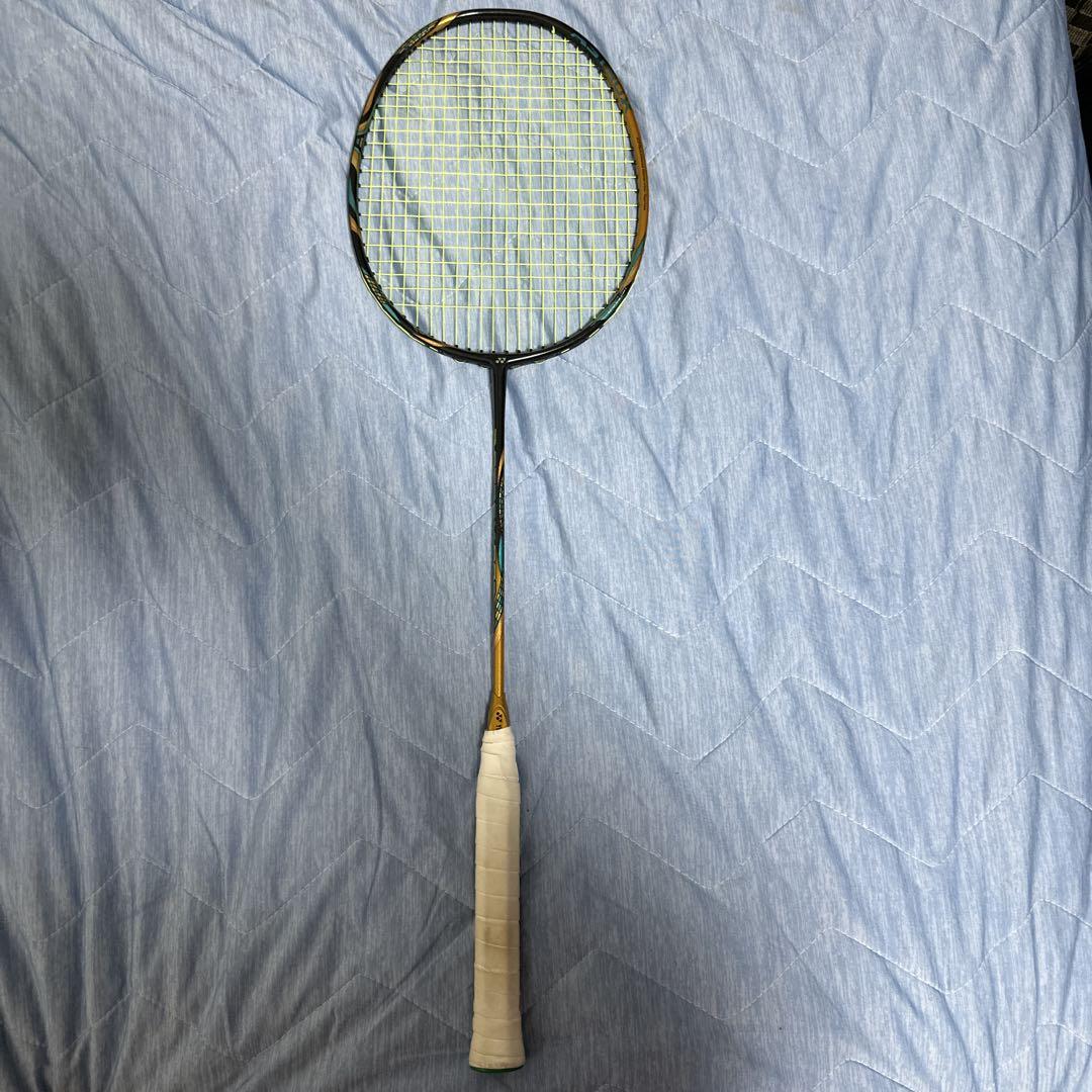 YONEX　アストロクス　88Ｄ Pro　美品！4U5 Yonex Astrox 88S pro 2024 New Badminton Racket 4UG5
