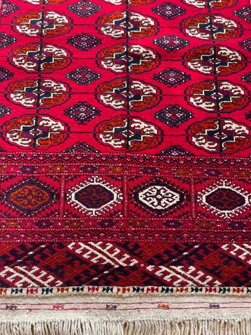 オールド絨毯　トルクメン　ブハラ 220x132cm