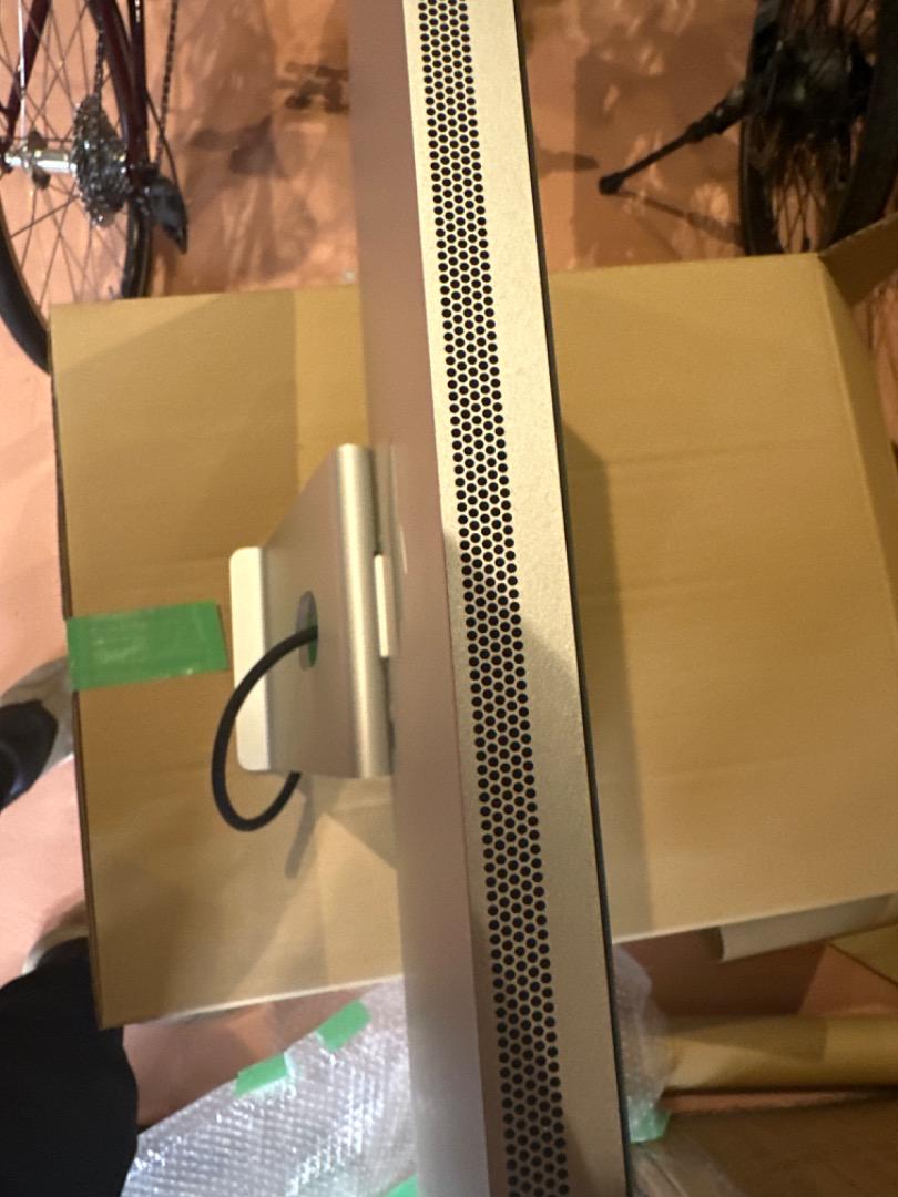 display 27インチ