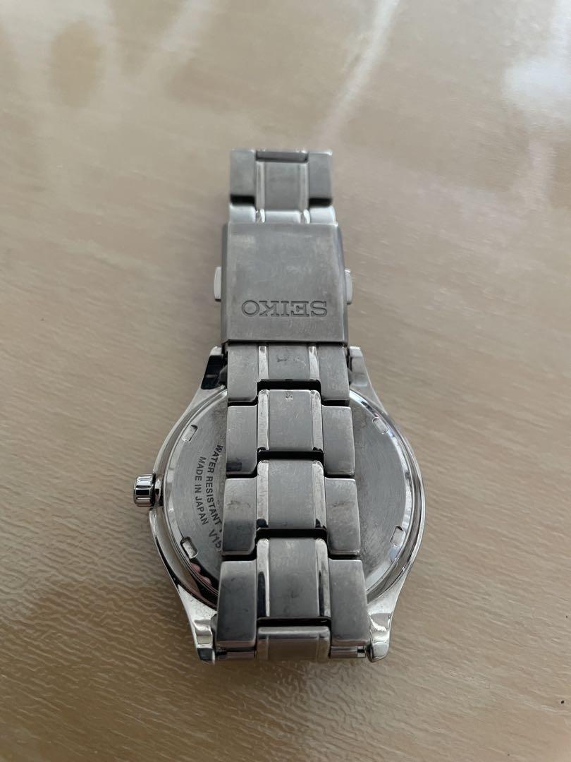 稼働品 SEIKO セイコー ソーラー 腕時計 シルバー V157-0BX0