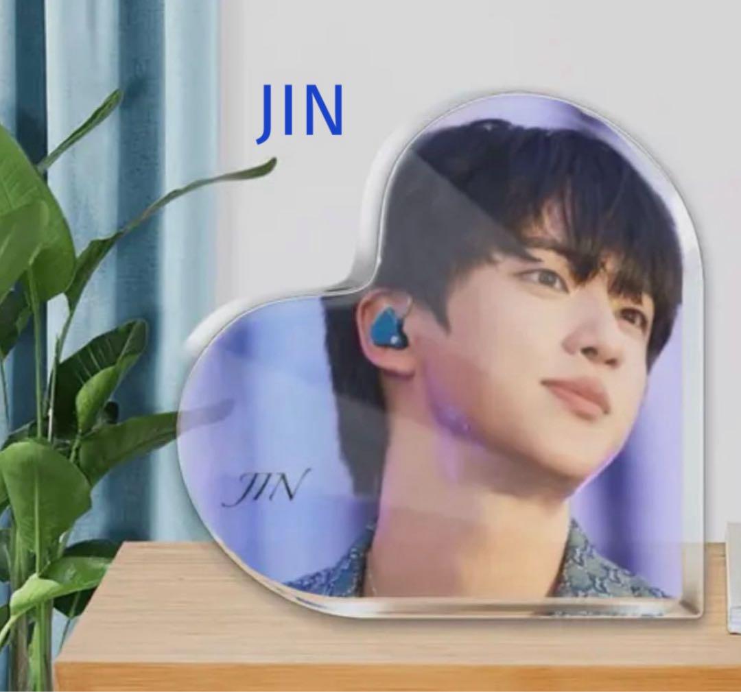 BTS JIN ハート型アクリルフォトブロック・キーホルダー BTS JIN ハート型アクリルフォトブロック➁ - メルカリ