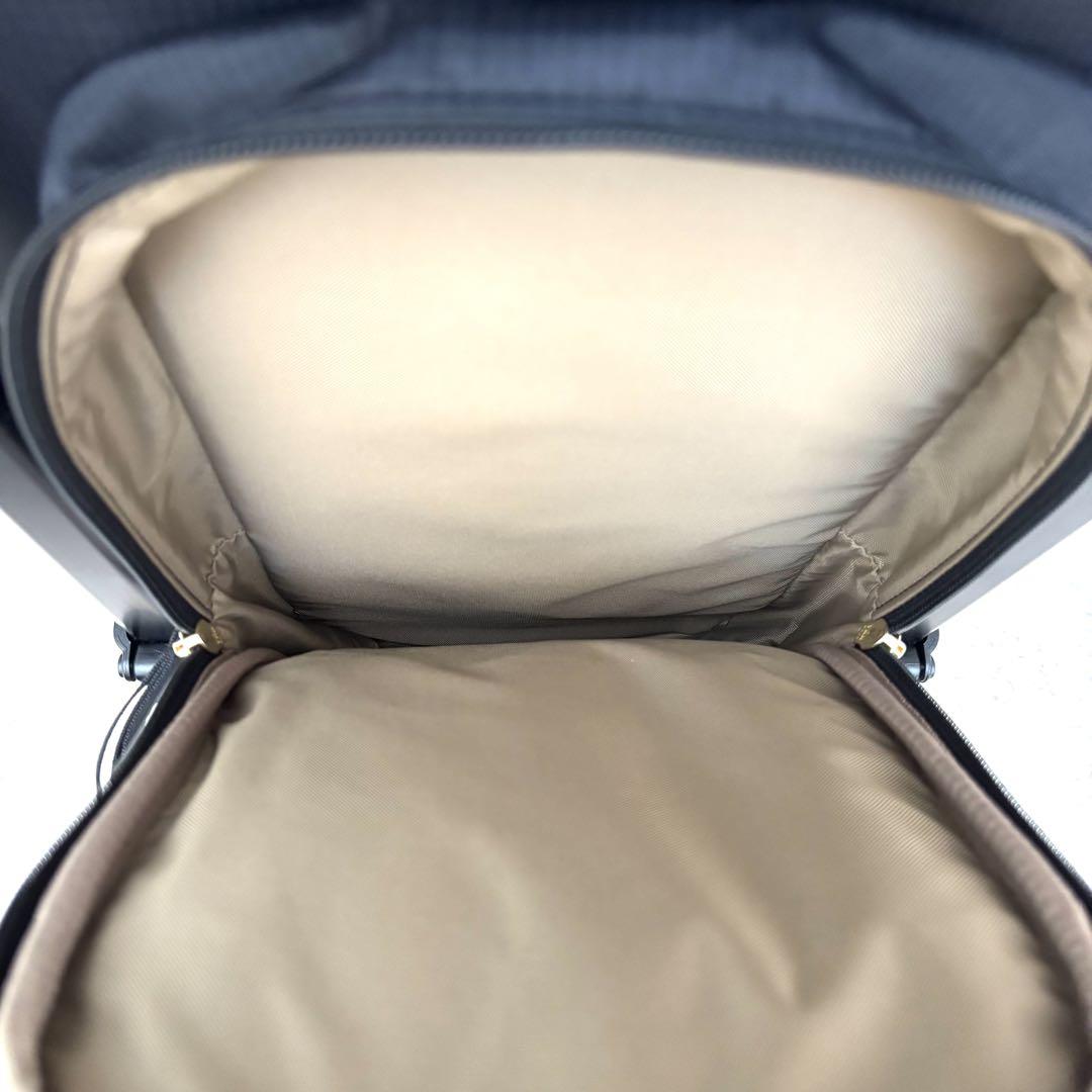 未使用級✨スワニー　ルバンド　キャリーケース　4輪ストッパー　Lサイズ　19L