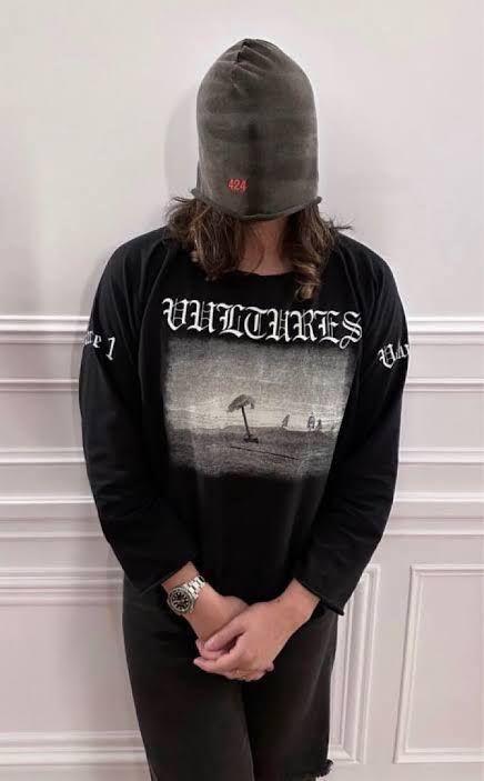 YZY YEEZY Vultures LONG TEE ロンT　サイズ2