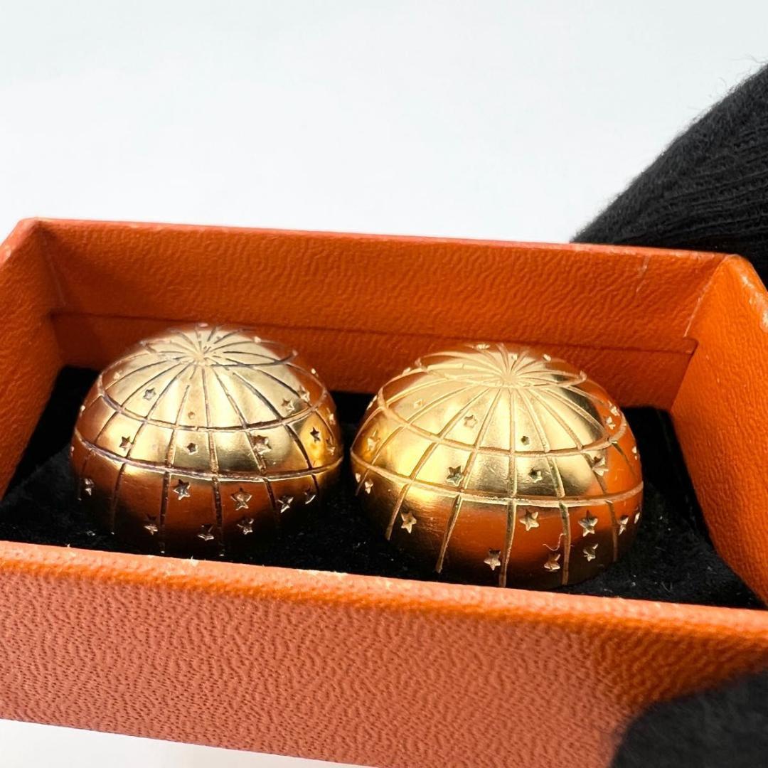 HERMES エルメス ヴィンテージ イヤリング 星柄 ドーム型 ゴールド箱付き HERMES エルメス ヴィンテージ イヤリング 星柄 ドーム型 ゴールド箱付き