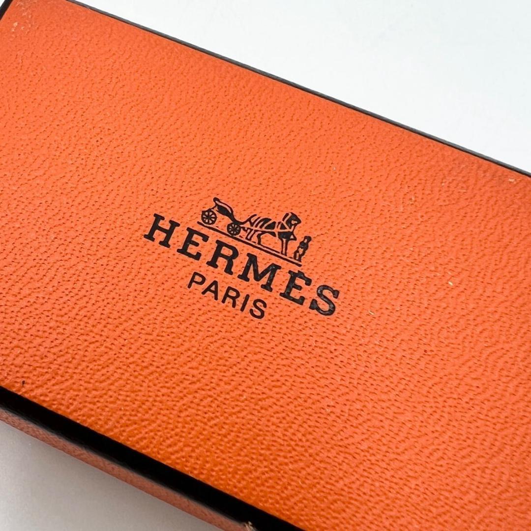 HERMES エルメス ヴィンテージ イヤリング 星柄 ドーム型 ゴールド箱付き HERMES エルメス ヴィンテージ イヤリング 星柄 ドーム型 ゴールド箱付き
