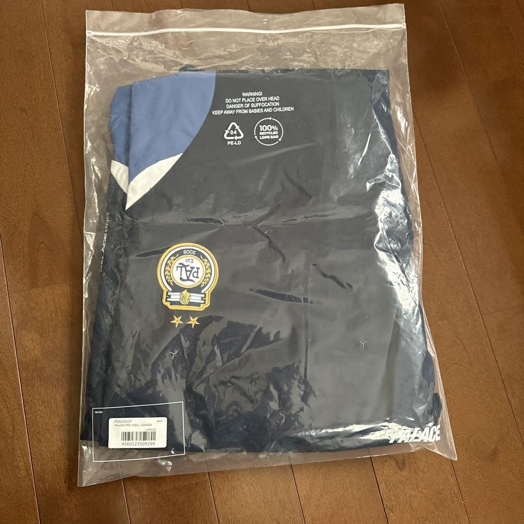 パンツ PALACE Pro Shell Jogger navy