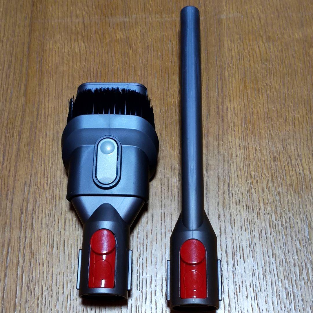 ダイソンV8 SV10K掃除機＋マキタ18vアダプターセット 分解清掃済