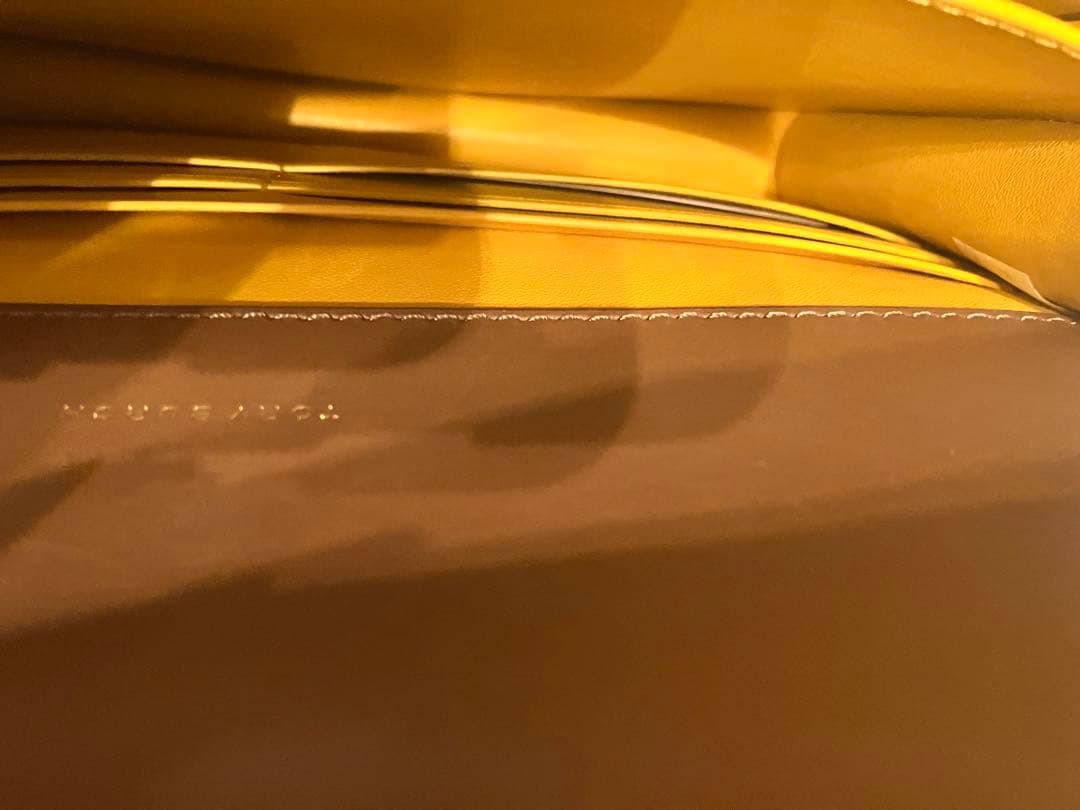 人気商品が驚きの価格！ tory burch ブラウン フラップショルダーバッグ