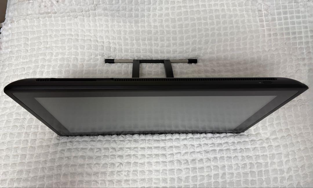 Wacom Cintiq 22 FHD DTK2260K1D 液タブ