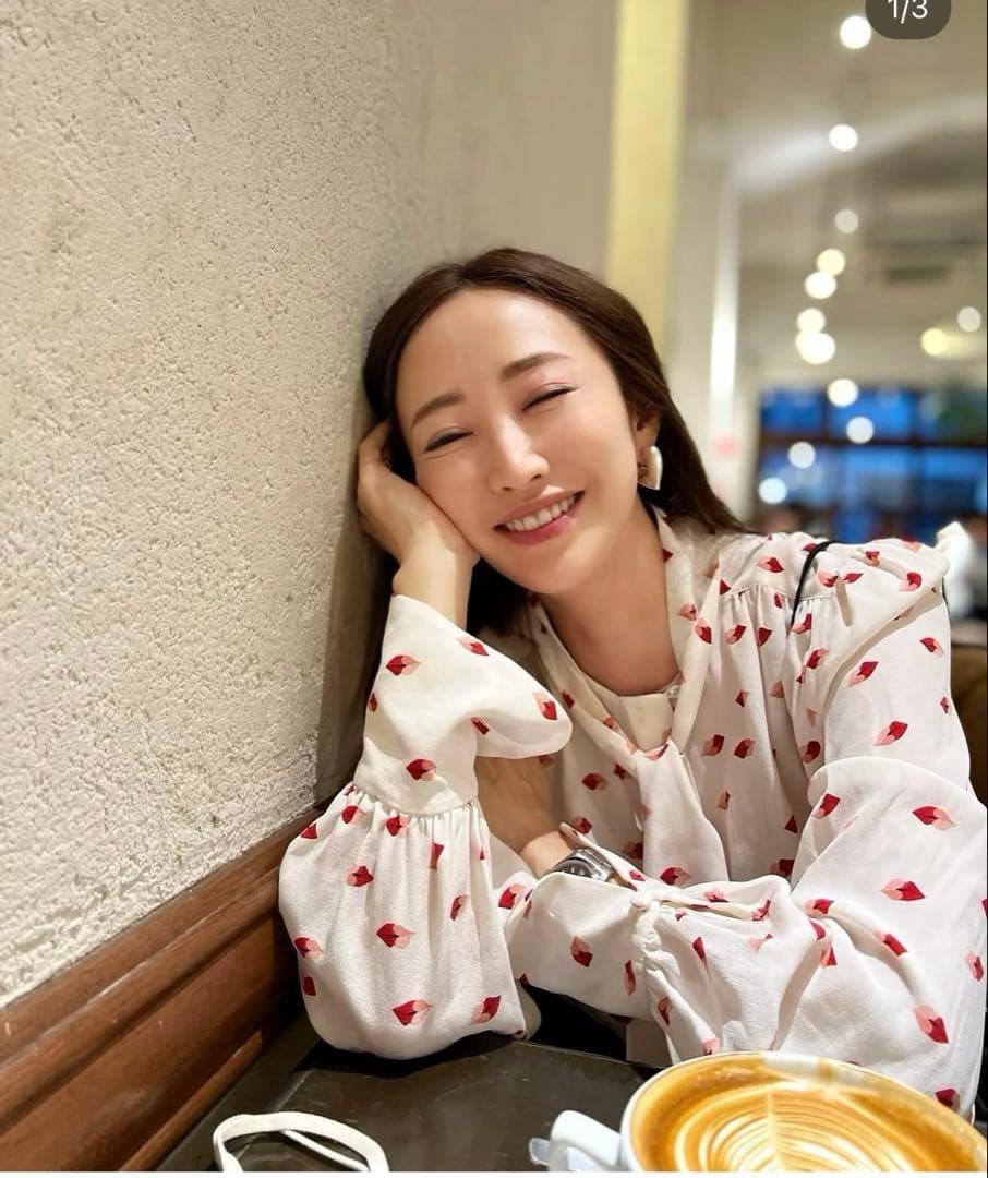 アニカイネズ ハート フープ ピアス ゴールド アニカイネズ ハート フープ ピアス ゴールド