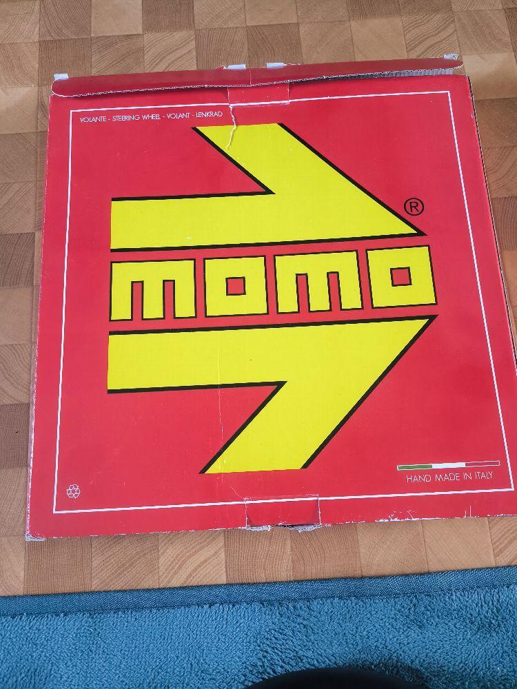 日本正規品 MOMO モモ ステアリング JET 32φ