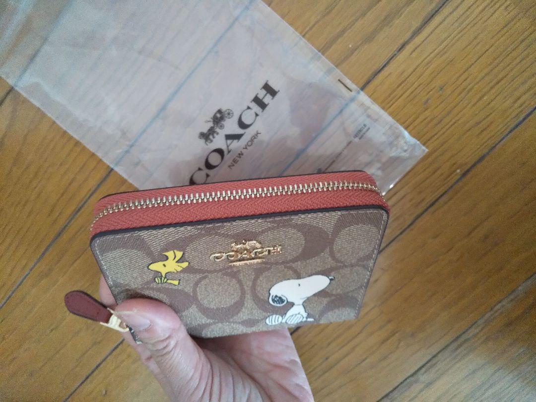 本日限定価格！早い者勝ちCOACHコーチ二つ折りコンパクト財布