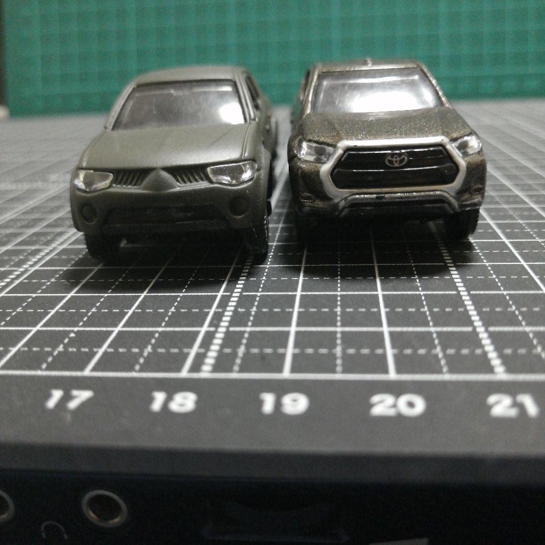 TOMICA トヨタ ハイラックス 三菱 トライトン 廃盤 - メルカリ
