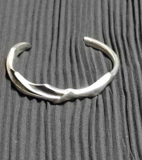 最終お値下げ 悪魔の羽 メンズ シンプル j5uqh-m38829276878 シルバーアクセサリー バングル 通販在庫