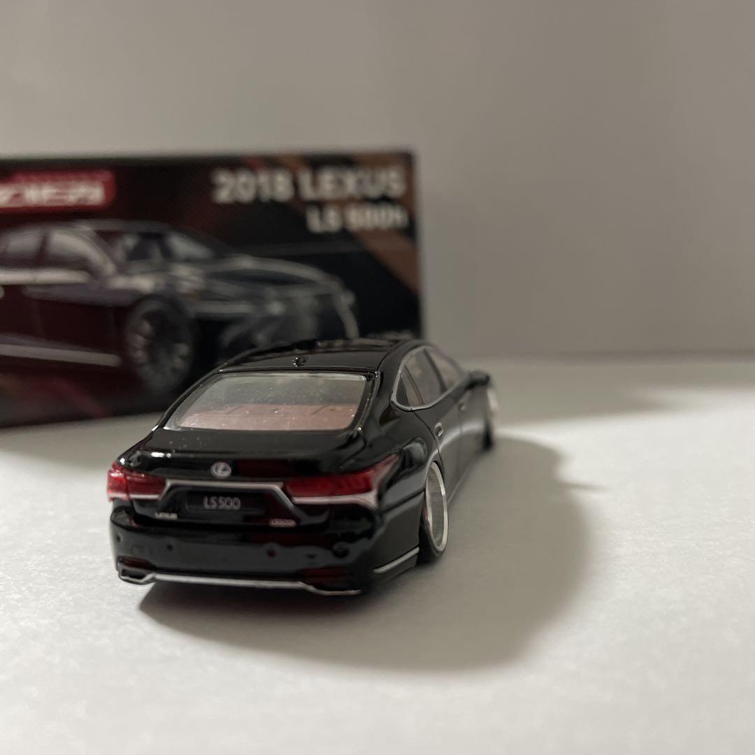 ☆レア品1/64 LEXUS レクサスLS カスタム ミニカー ENCHERY