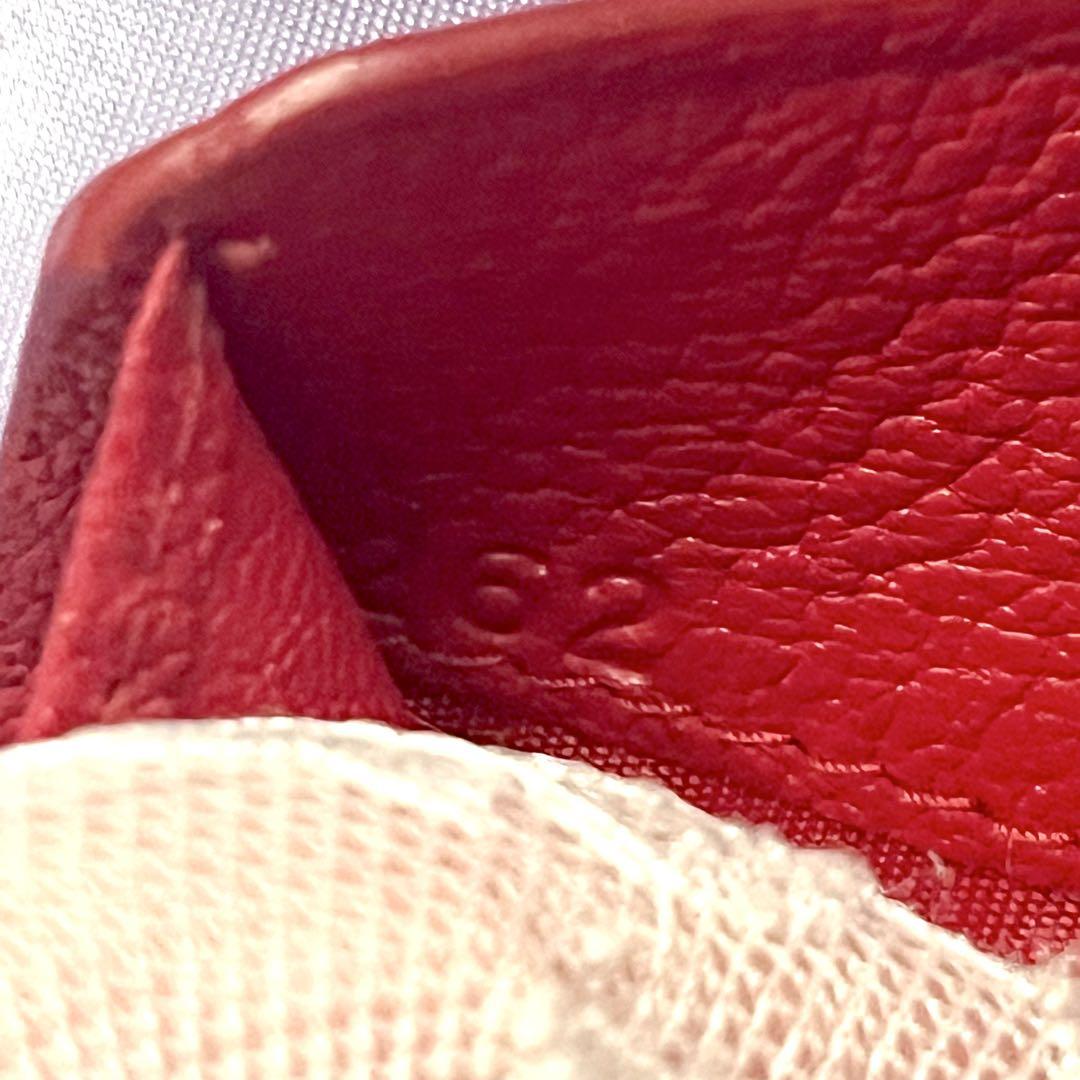 極美品 miu miu ミュウミュウ 三つ折り財布 ラブレター 完売常連モデル