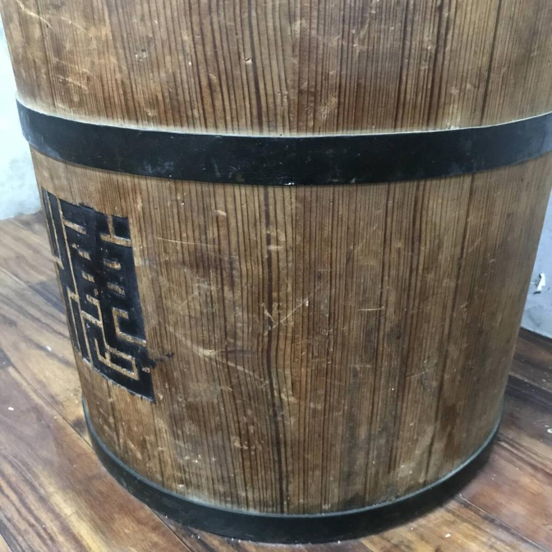 【旧家蔵出し】古民芸 木製品 蓋付き 古い木の桶 おけ 樽 たる