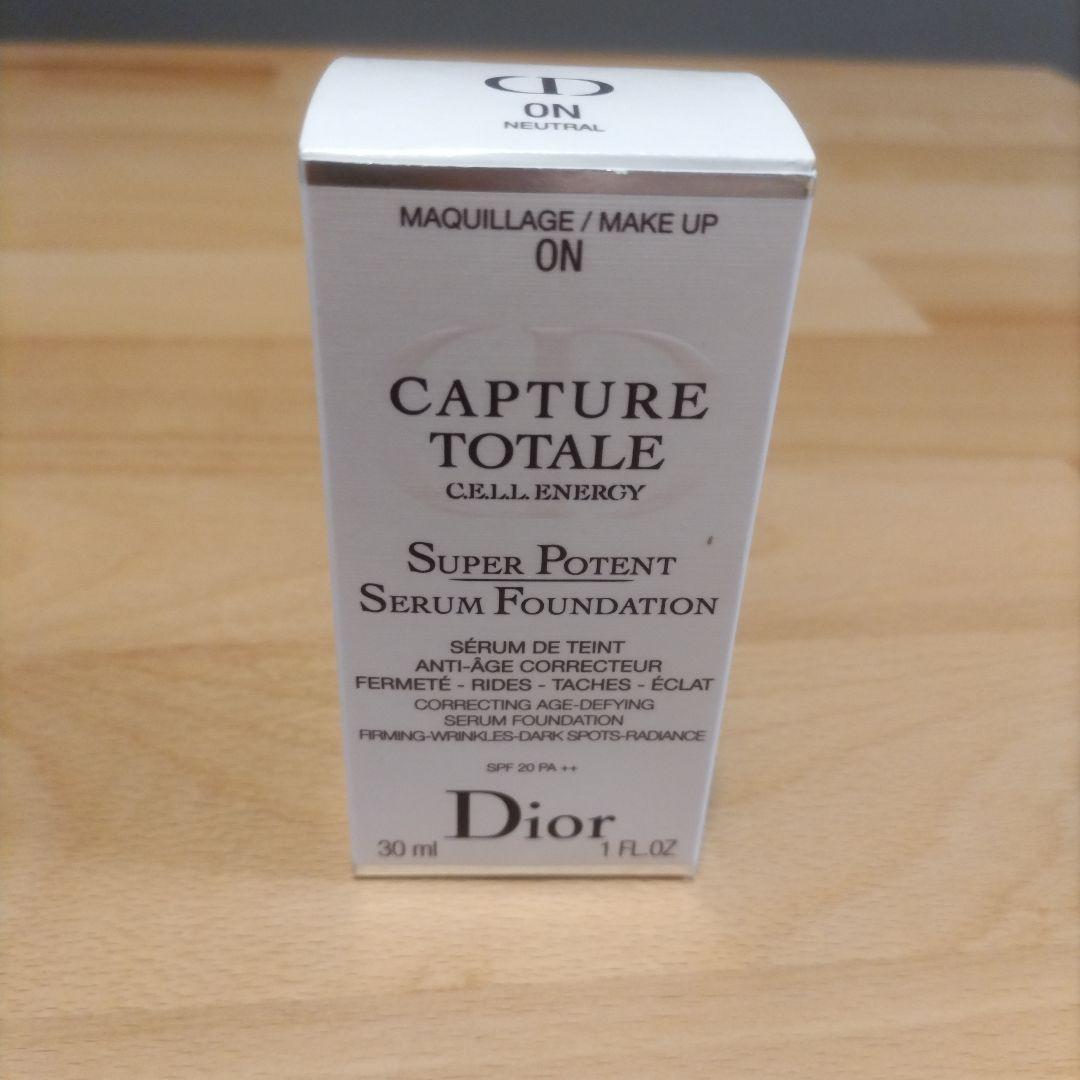 【新品未使用】Diorカプチュールトータルセル　スーパーセラムファンデ0N