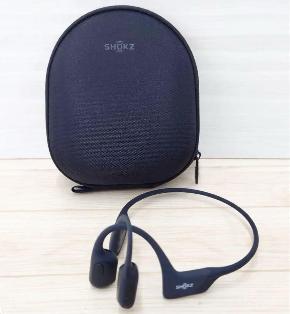 SHOKZ 骨伝導イヤホン S810 収納ケース付き SHOKZ 骨伝導イヤホン ブラック 収納ケース付き S810 - メルカリ