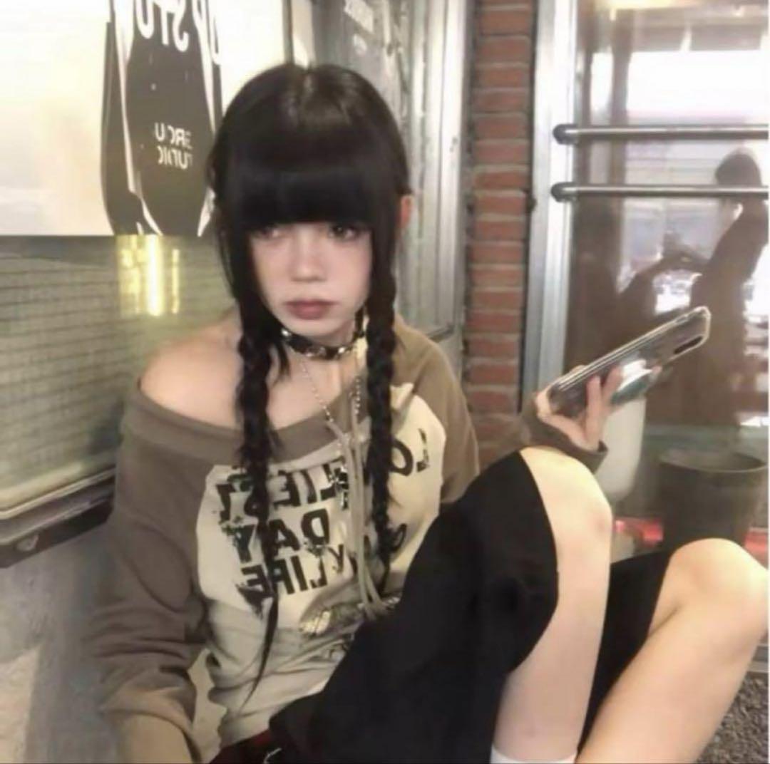 Y2K フェアリーグランジ fairlygrunge 肩出し オフショル ロゴ