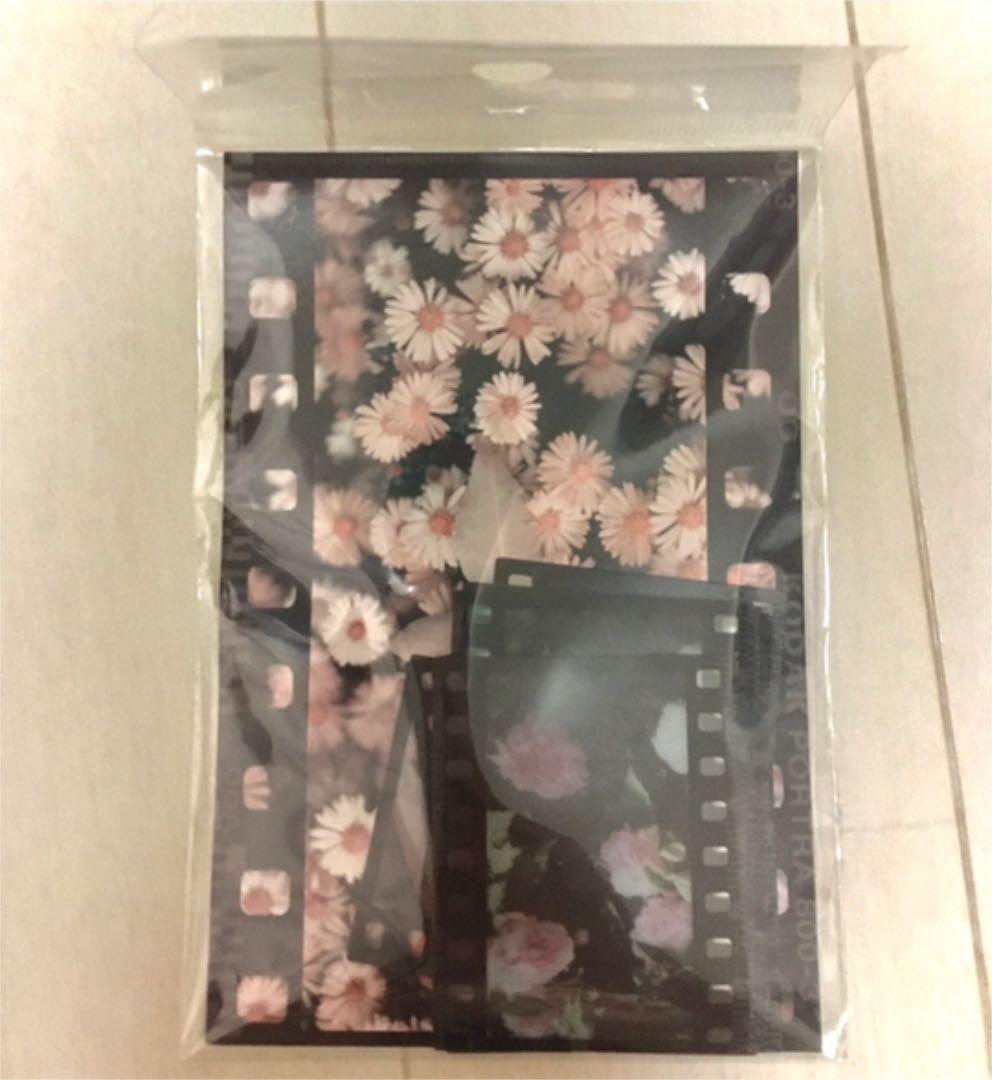メルカリ ステッカーヴィンテージフィルム 花 エモい アート 写真 600 中古や未使用のフリマ