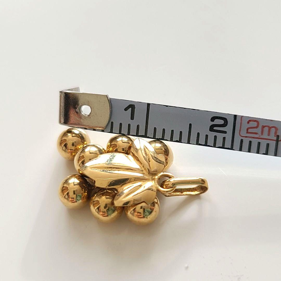 ぶどうの房 ブドウ ゴールドチャーム ペンダントトップ ネックレストップ男女兼用