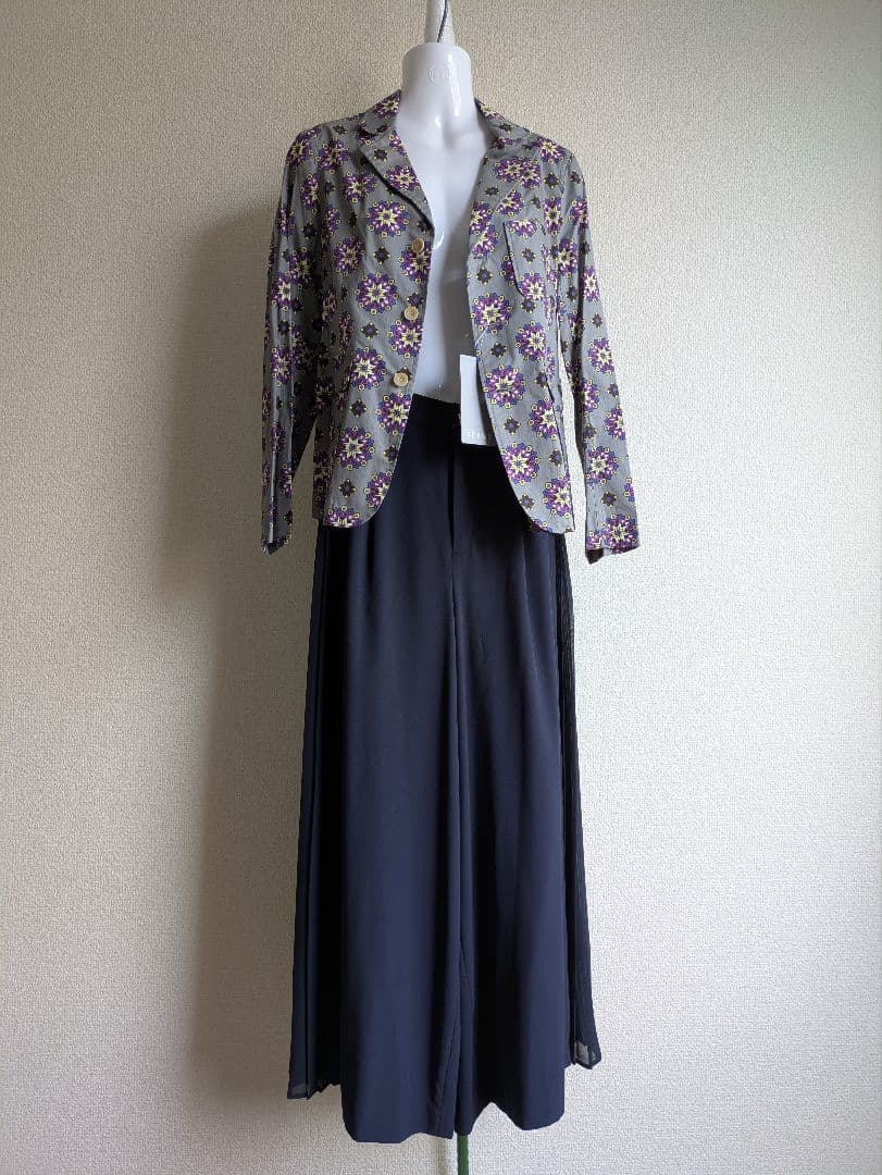 新品BEAMSBOY 花柄テーラードジャケット グレー 幾何学模様 レイビームス