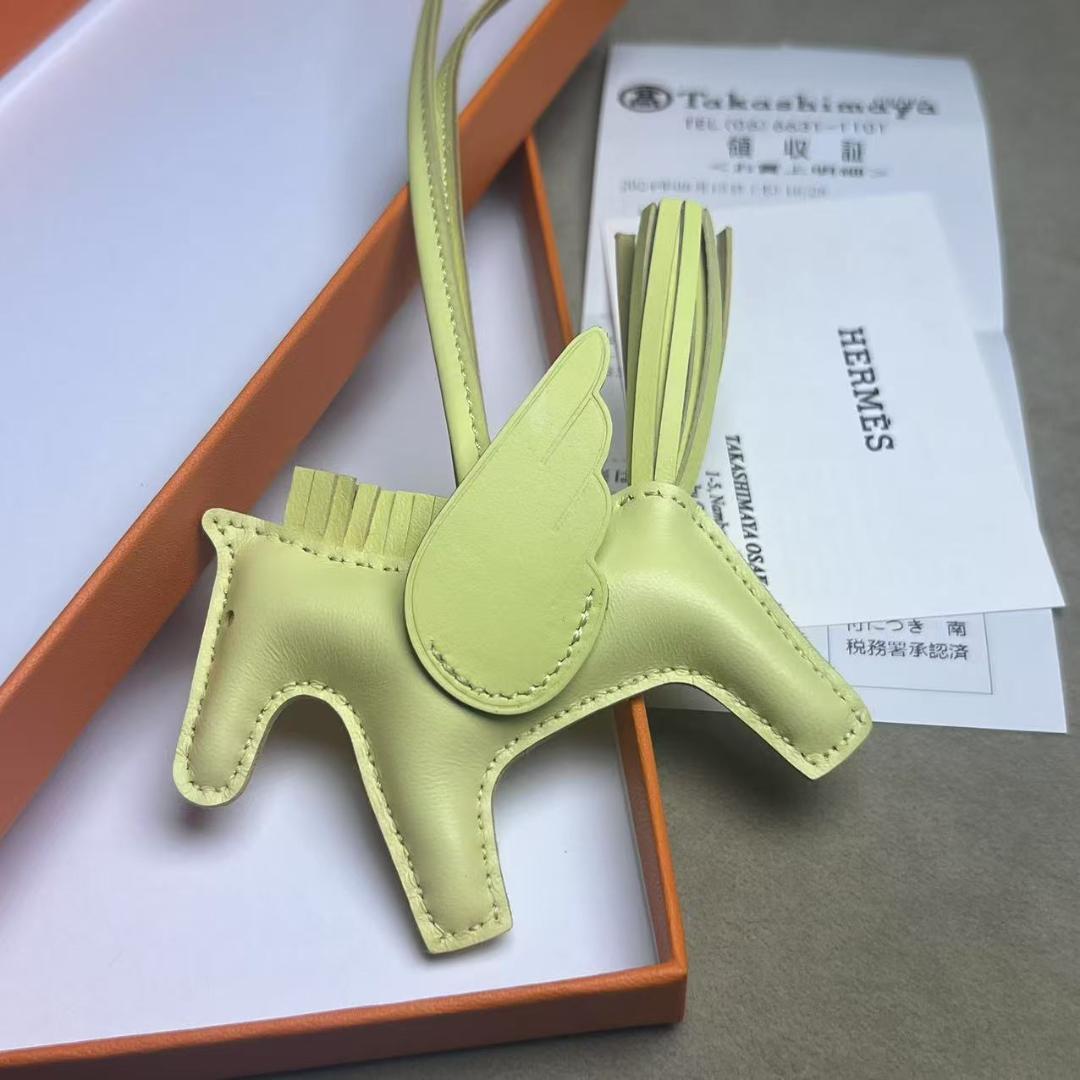 【新品未使用】エルメス ロデオチャーム ペガサス PM B刻印 新品未使用】エルメス ロデオチャーム ペガサス PM B刻印 - メルカリ